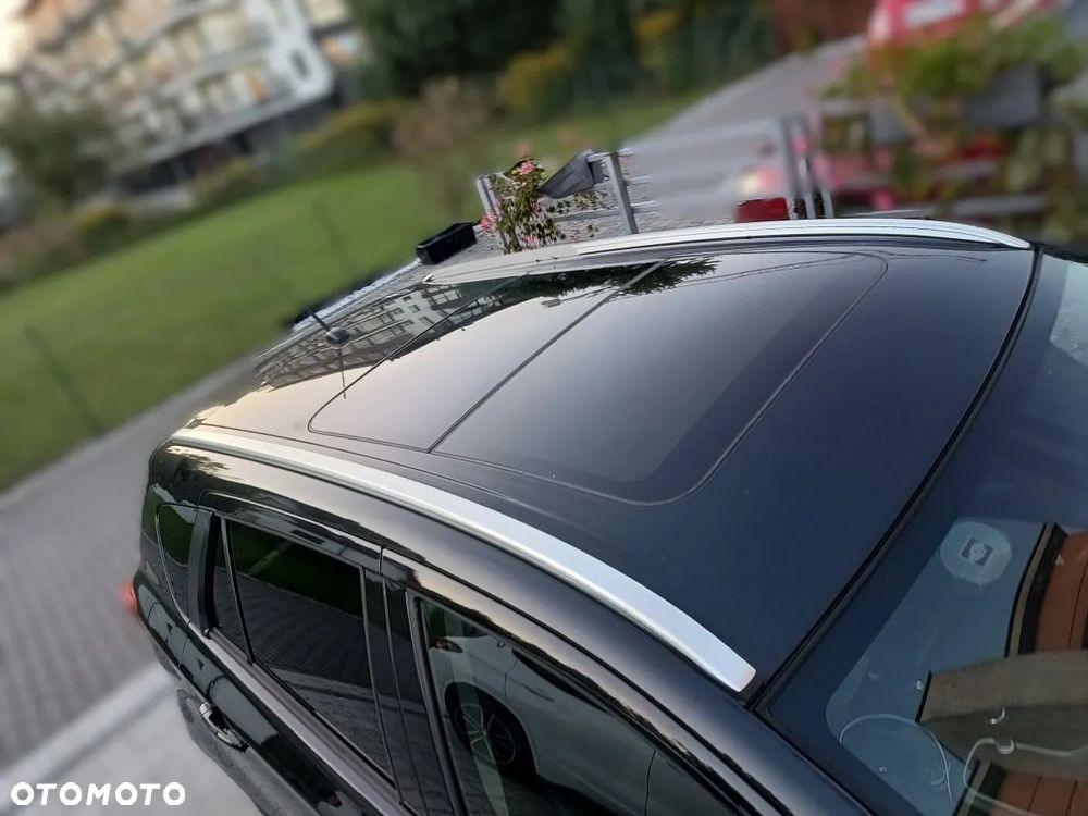 Suzuki SX4 S-Cross 1.6 DDiS Elegance 4WD - 24