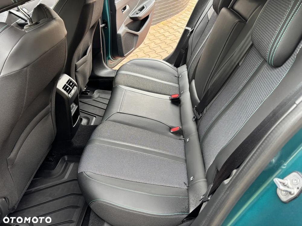 Peugeot 308 1.2 PureTech Allure Pack S&S - 19
