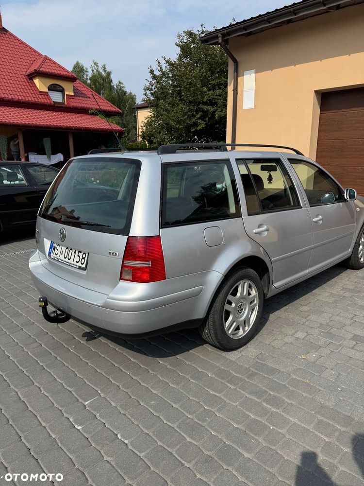Volkswagen Golf 1.9 TDI Comfortline - 4