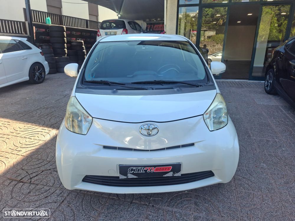 Toyota iQ 1.0 VVT-i 2 MultiDrive - 4