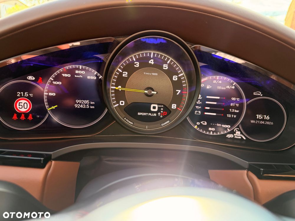 Porsche Cayenne E-Hybrid Platinum Edition - 21