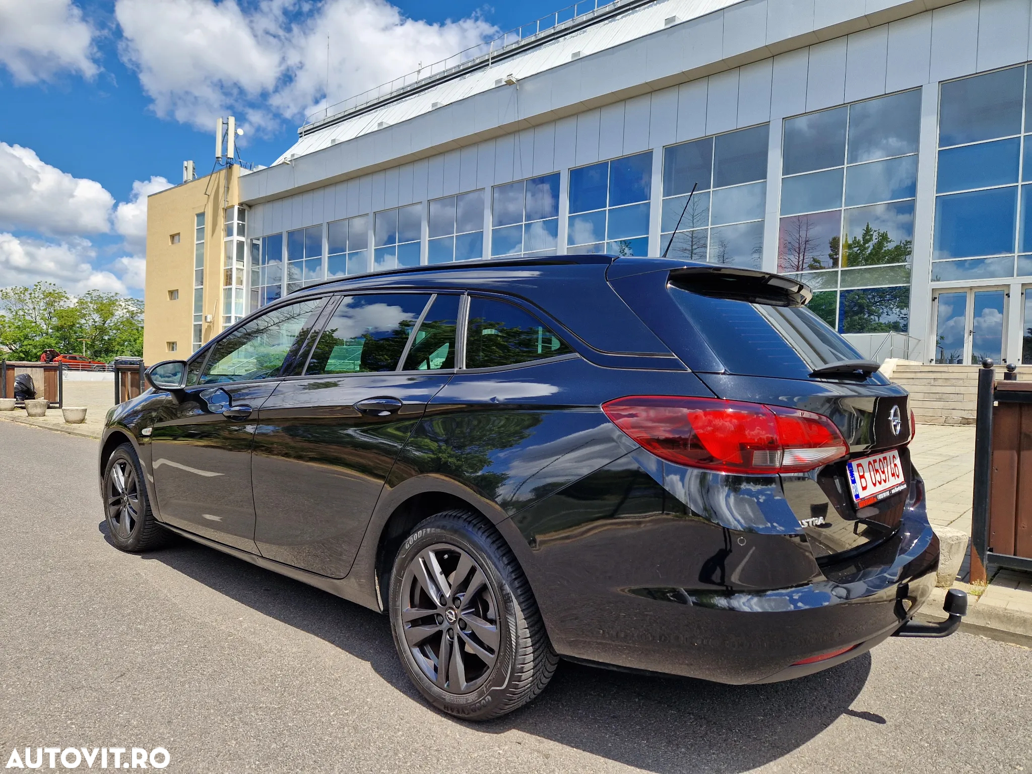 Opel Astra 1.2 Turbo Start/Stop 120 Jahre - 11