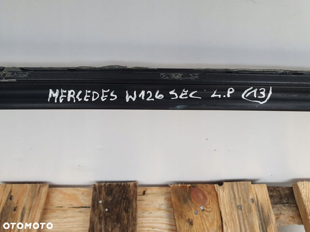 Mercedes W126 C126 SEC LISTWA SZYBY LEWA PRZEDNIA - 5