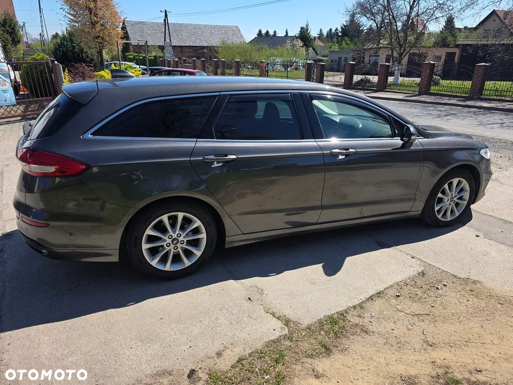 Ford Mondeo 2.0 EcoBlue Business Edition - 4