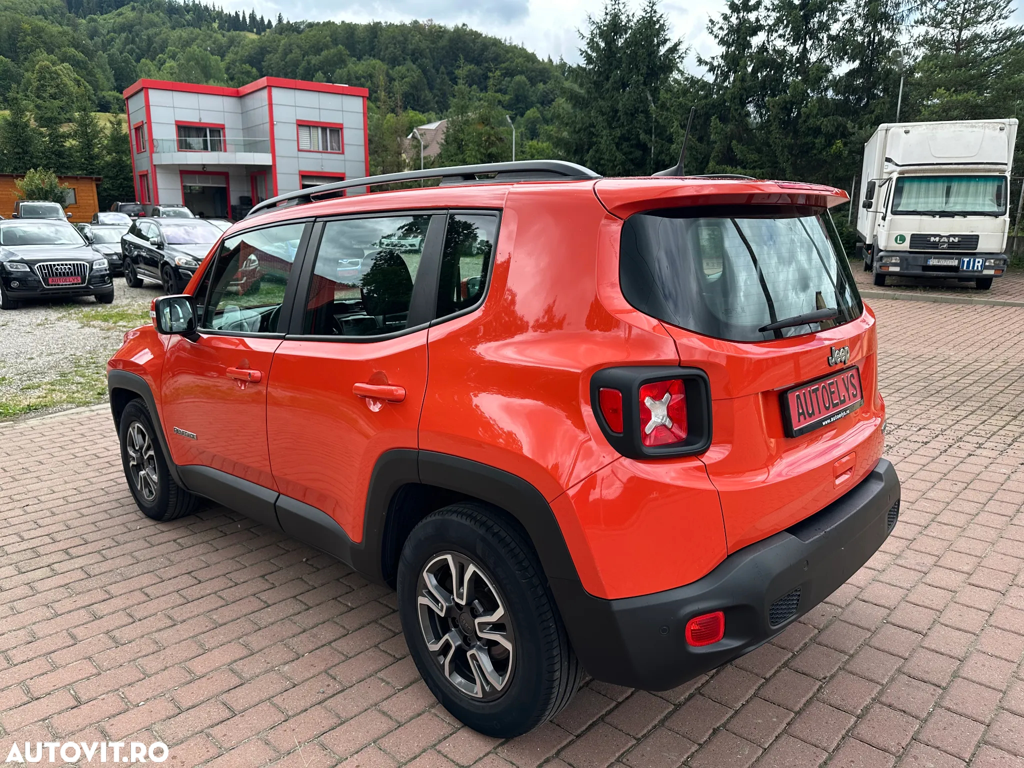 Jeep Renegade 1.3 T-GDI Automatik Longitude - 3