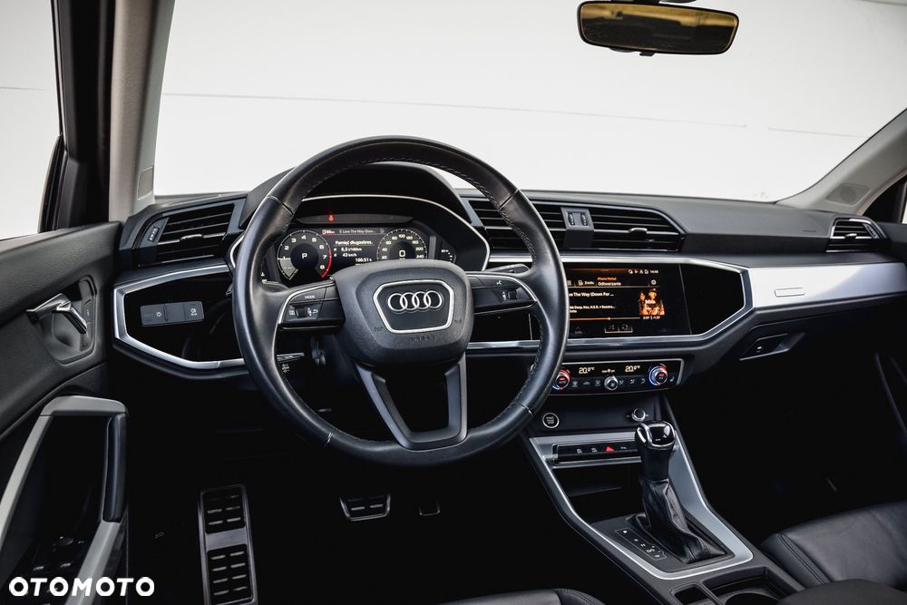 Audi Q3 35 TFSI S tronic - 13