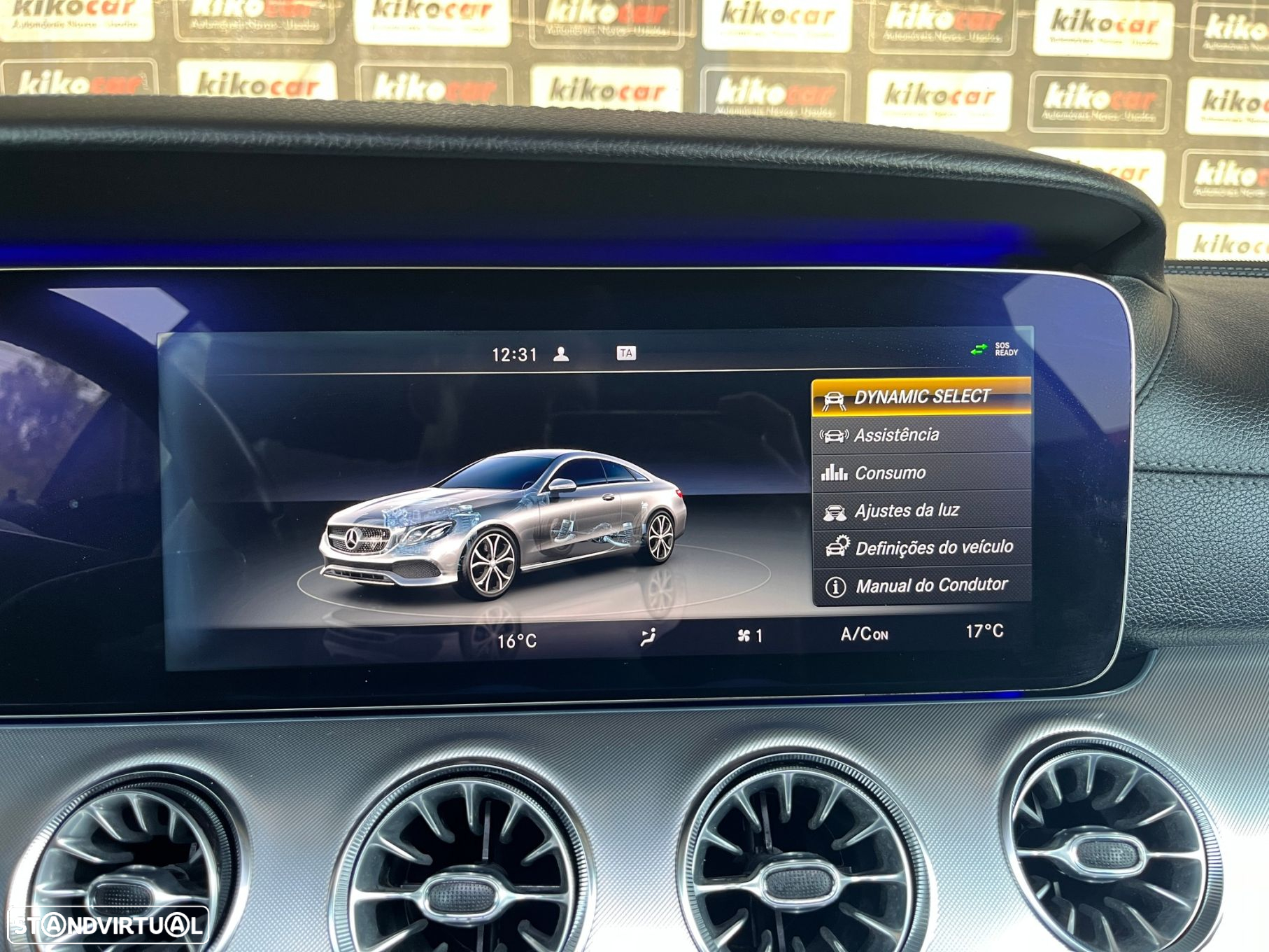 Mercedes-Benz E 220 d Coupe 9G-TRONIC AMG Line - 43