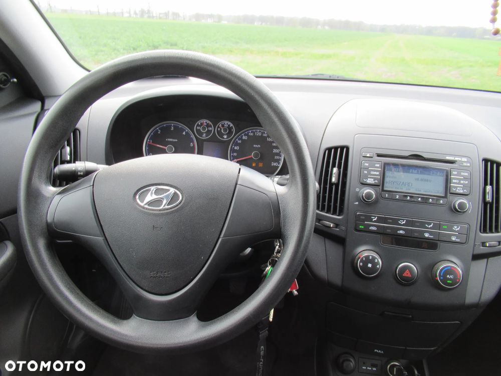Hyundai i30 i30cw 1.6 CRDi Classic - 21