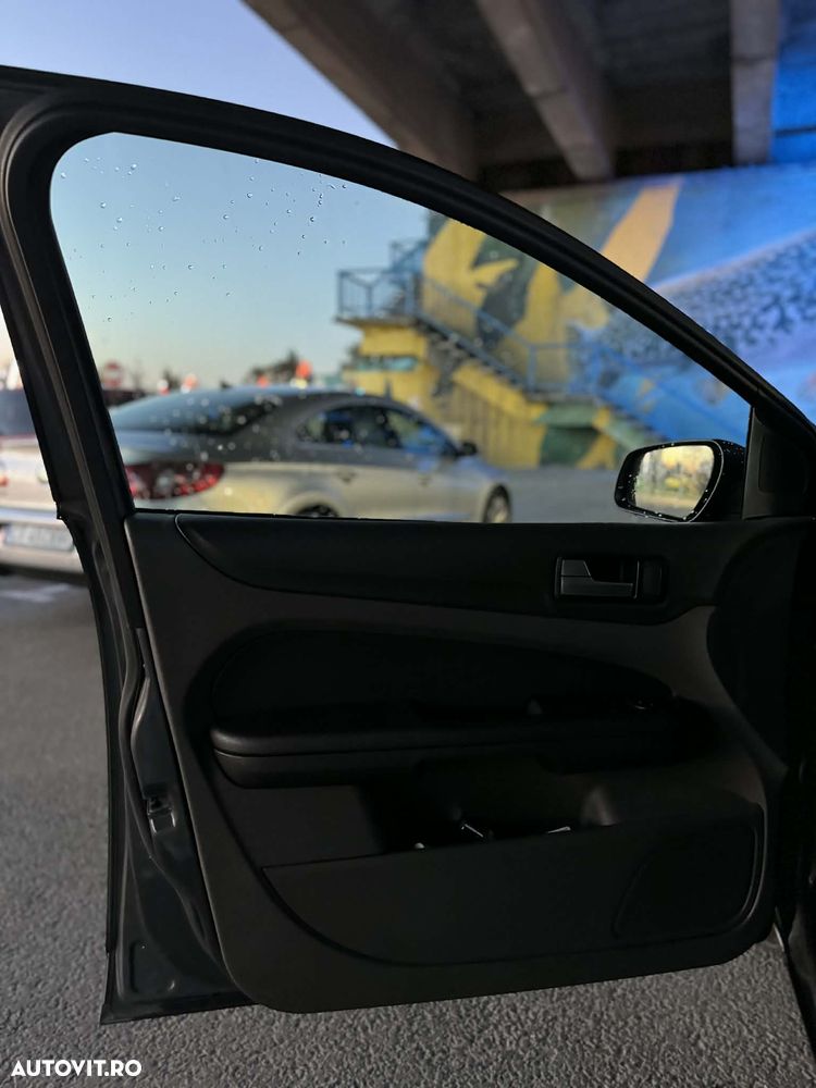 Ford Focus 1.6 TDCi Trend - 21