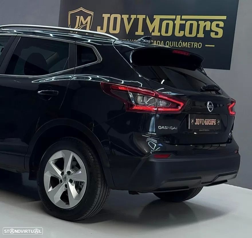Nissan Qashqai 1.5 dCi N-Connecta - 17