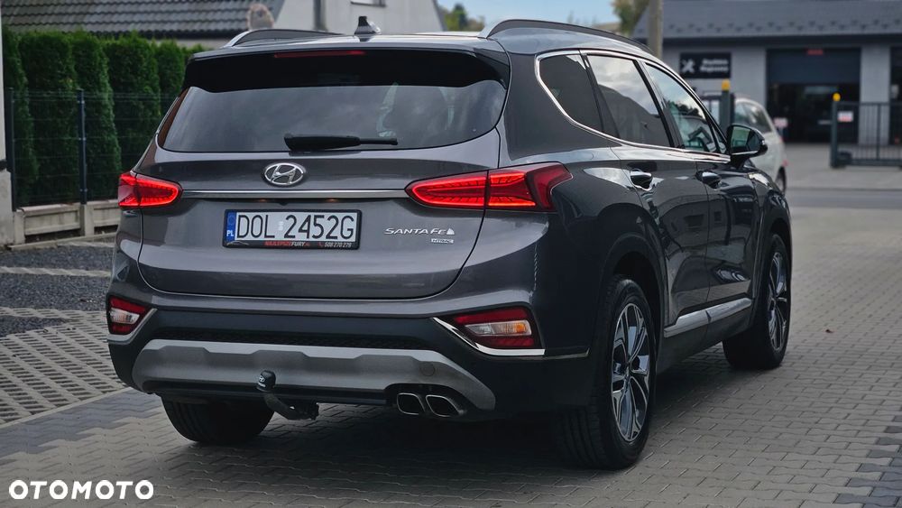 Hyundai Santa Fe - 10