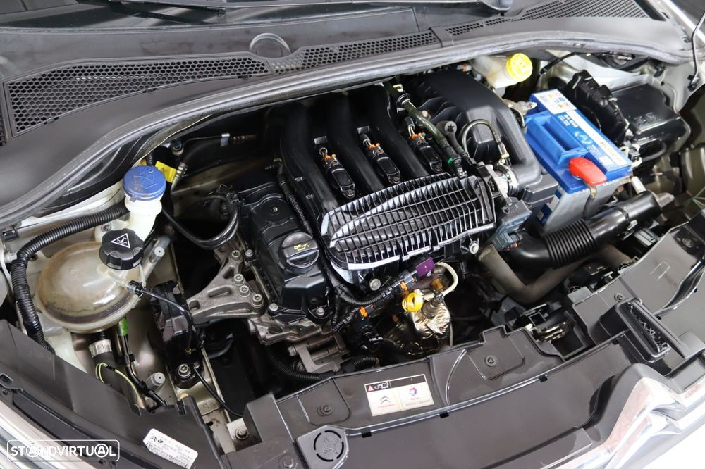 Citroën C3 1.2 PureTech Shine - 15