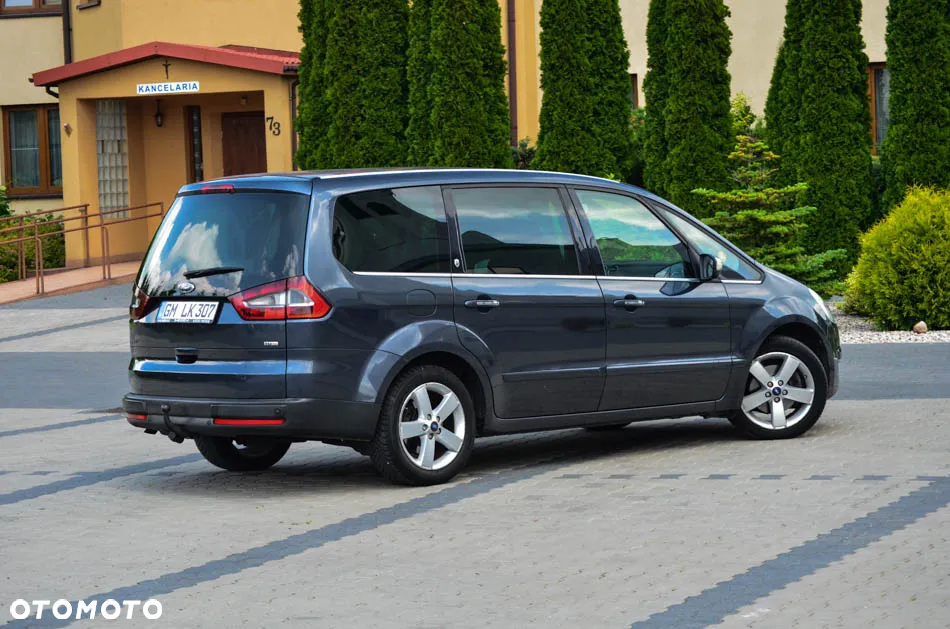 Ford Galaxy 2.0 TDCi Ghia - 21