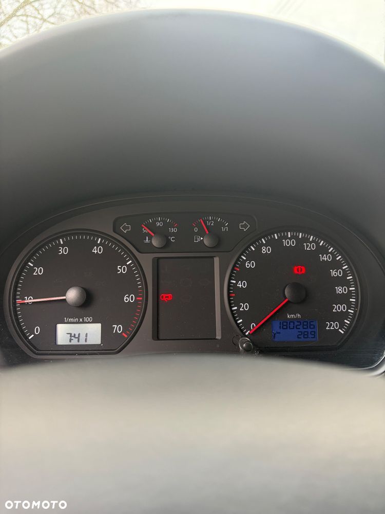 Volkswagen Polo 1.4 Sportline - 8