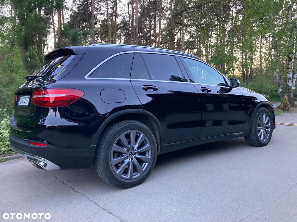 Mercedes-Benz GLC - 19