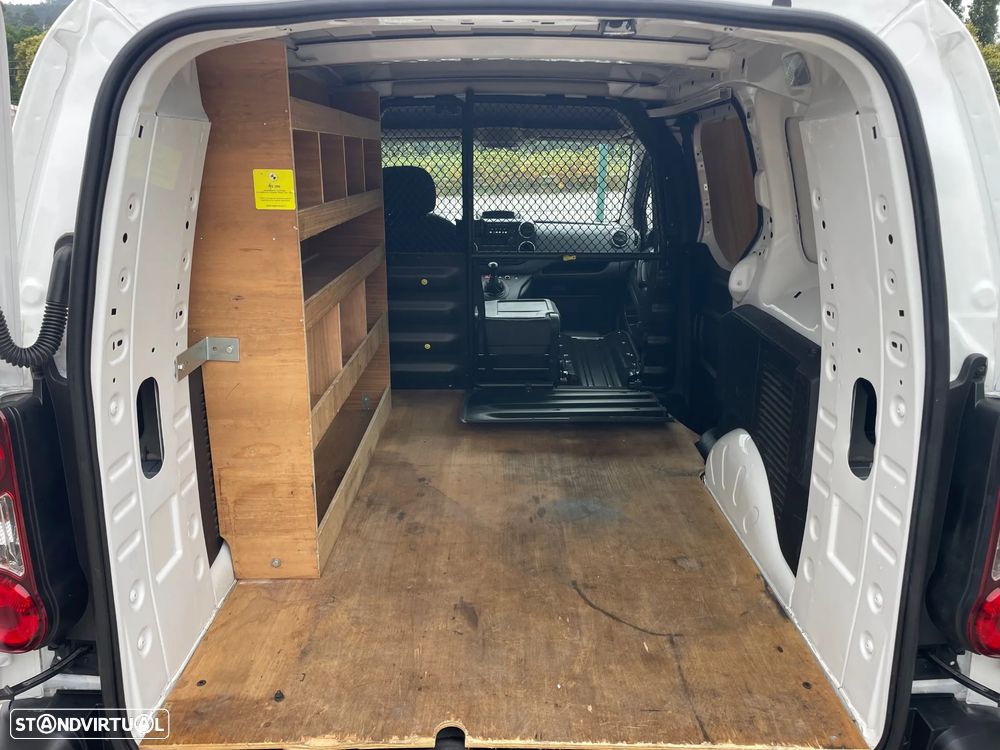 Citroën Berlingo 1.6 HDI Longa IVA Dedutível - 27