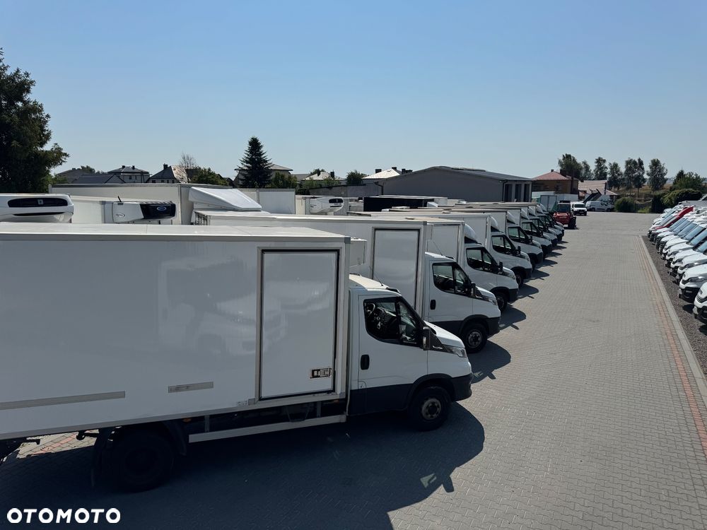 Iveco 35c13  35c16 35c15 35c14 50c15 50c17 CHŁODNIA MROŹNIA - 16