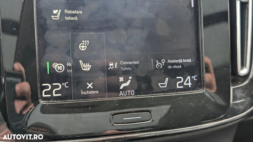 Volvo XC 40 T5 AWD Geartronic Momentum Pro - 19