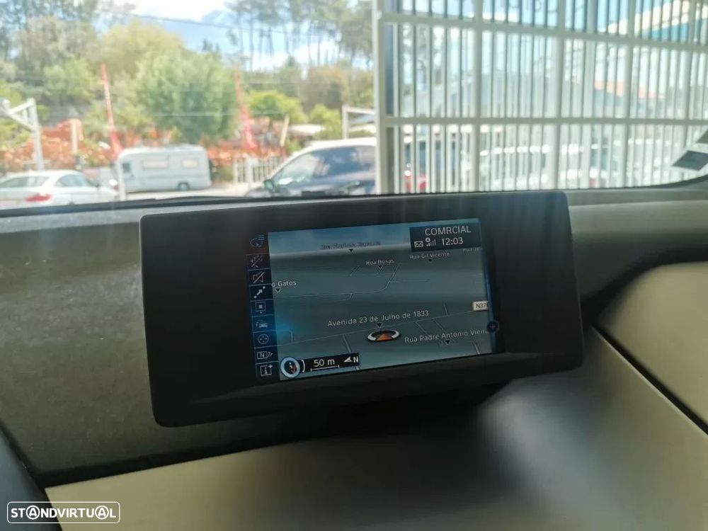 BMW i3 (60 Ah) - 12