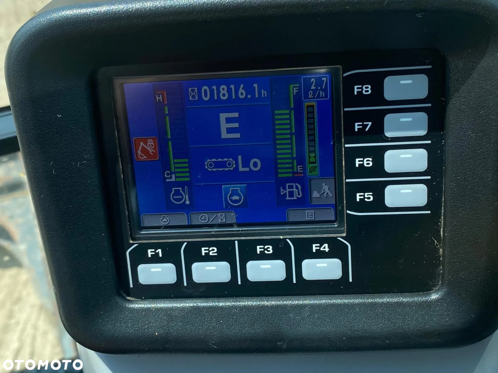 Komatsu PC80MR - 18