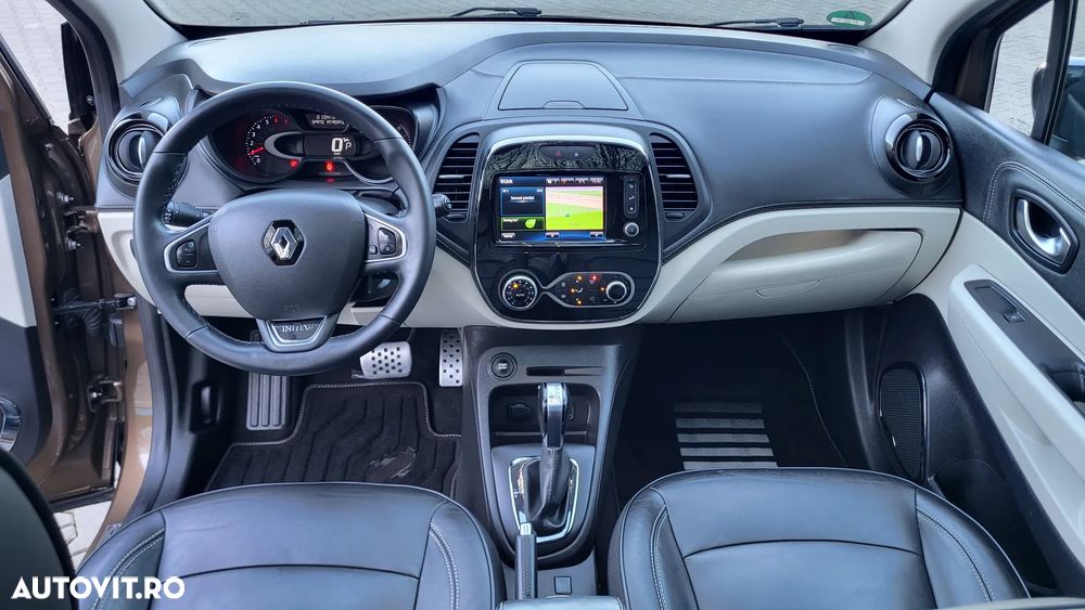 Renault Captur - 15