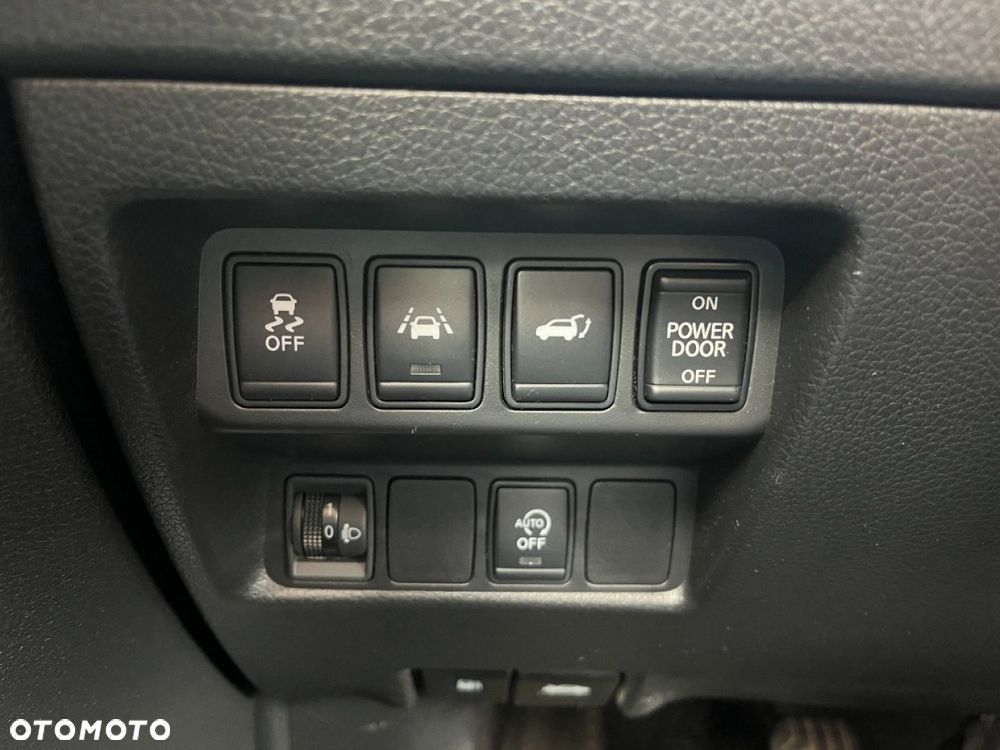 Nissan X-Trail - 17
