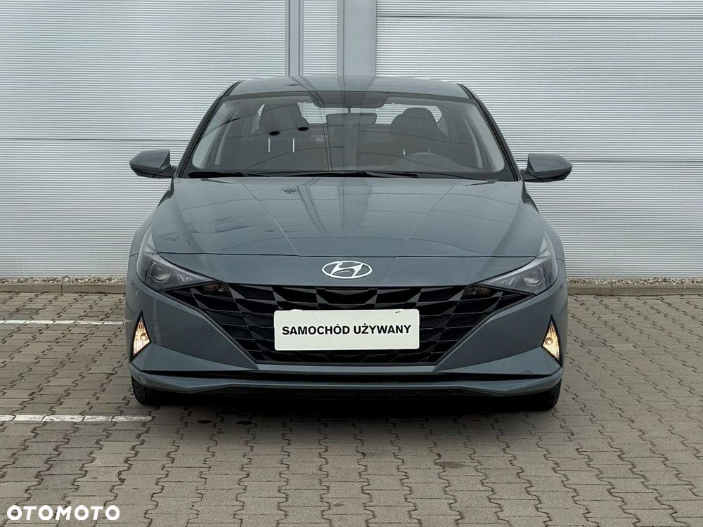 Hyundai Elantra 1.6 Modern CVT - 3