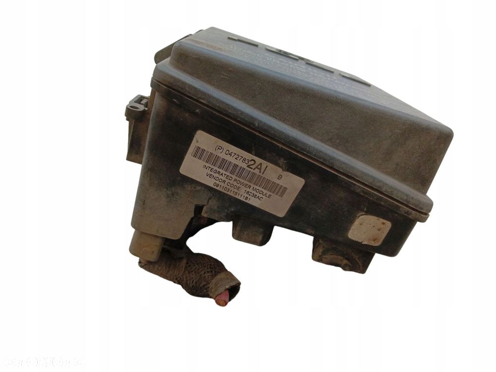 SKRZYNKA BEZPIECZNIKÓW CHRYSLER PACIFICA (2003-2007) 3.5 V6 253KM 04727832AI P04727832AI - 6