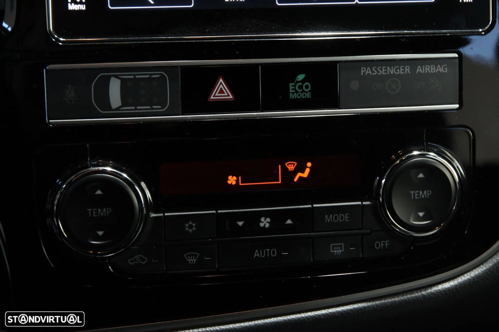 Mitsubishi Outlander 2.4 PHEV Instyle - 20