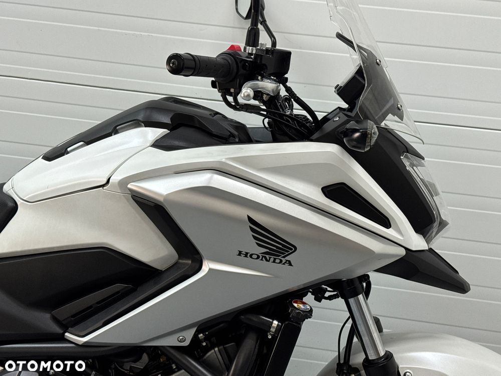 Honda NC - 9