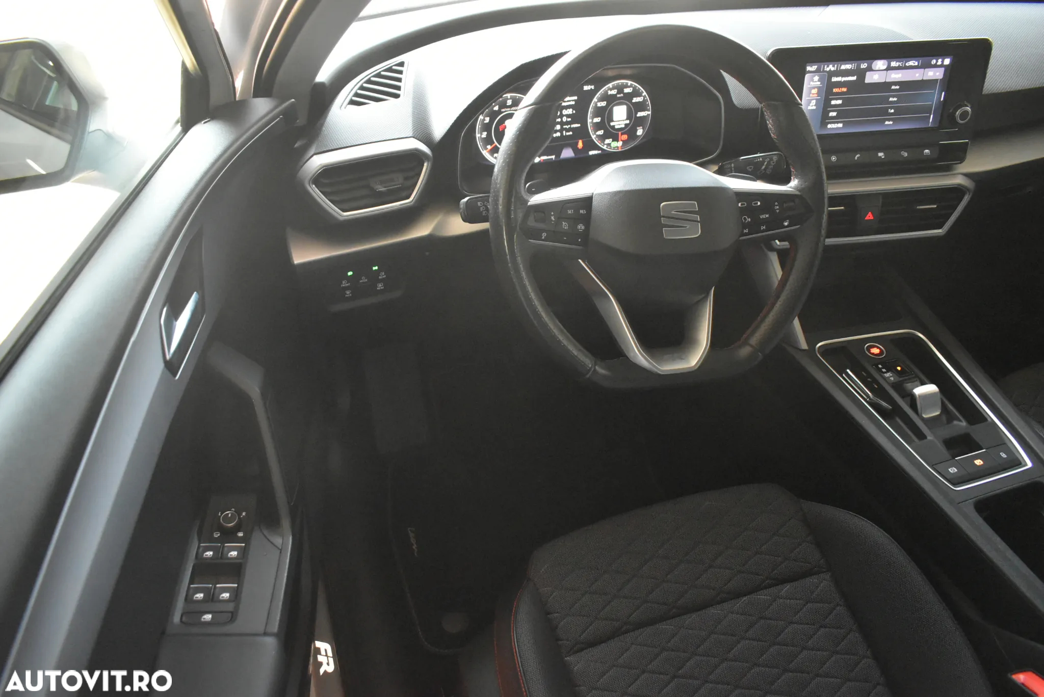 Seat Leon ST 1.5 eTSI mHEV DSG7 FR - 22