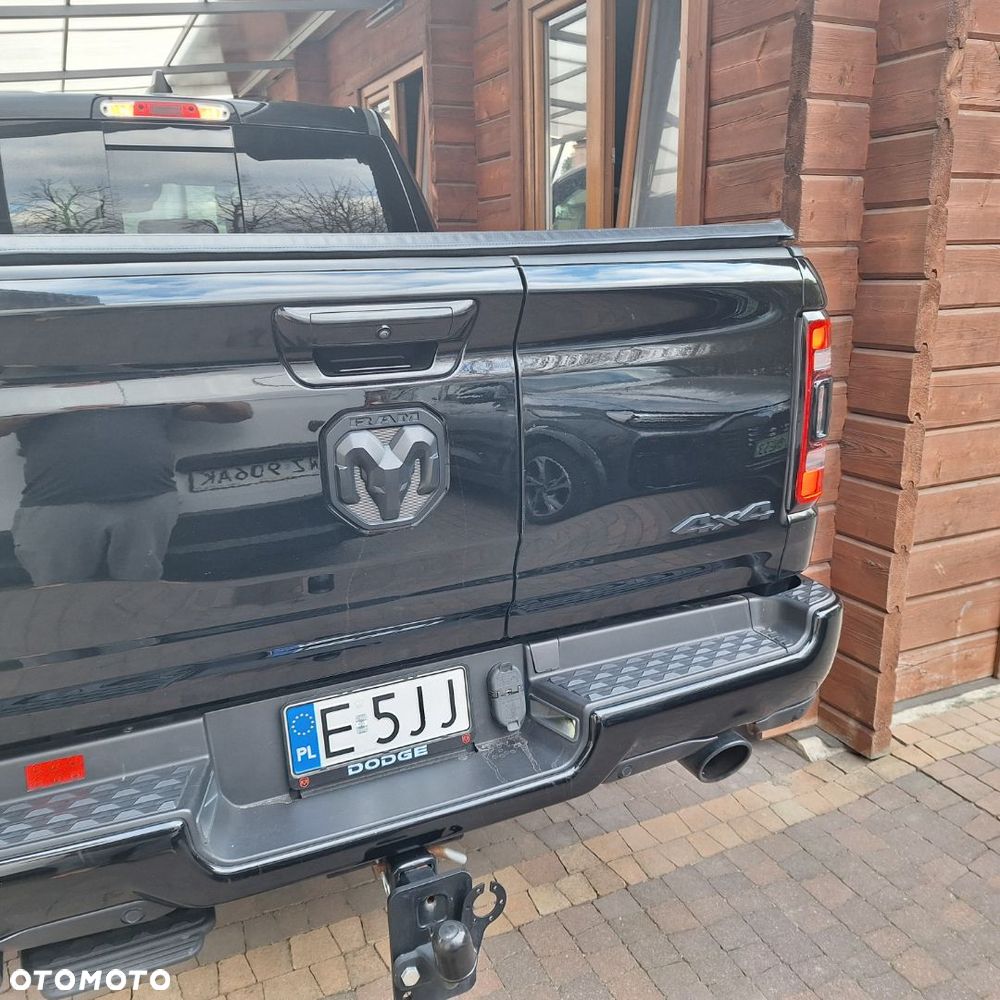 Dodge RAM 5.7 4x4 - 4