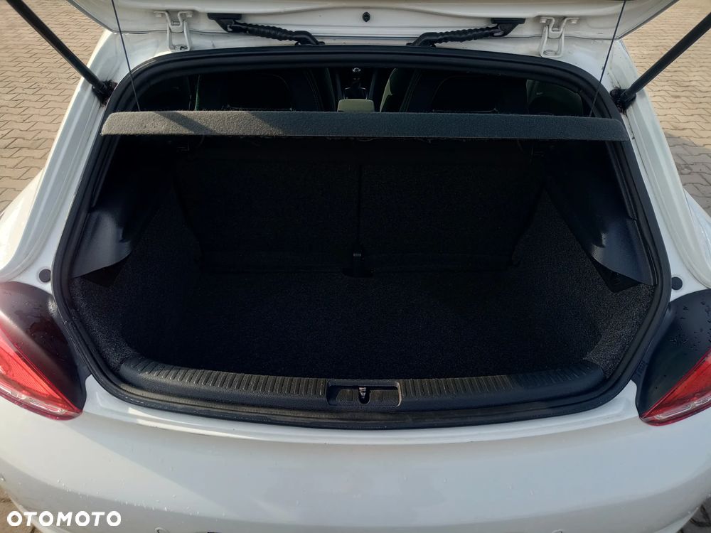 Volkswagen Scirocco - 20