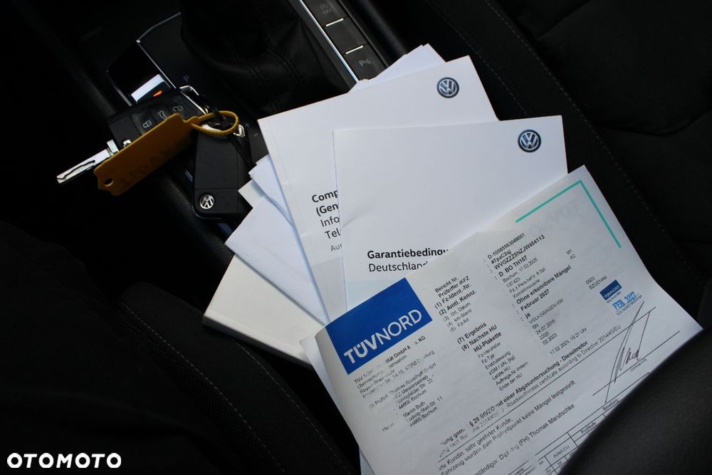 Volkswagen Tiguan - 38