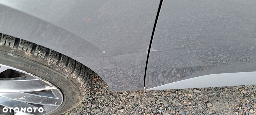 Skoda Superb 2.0 TDI 4x4 DSG L&K - 7