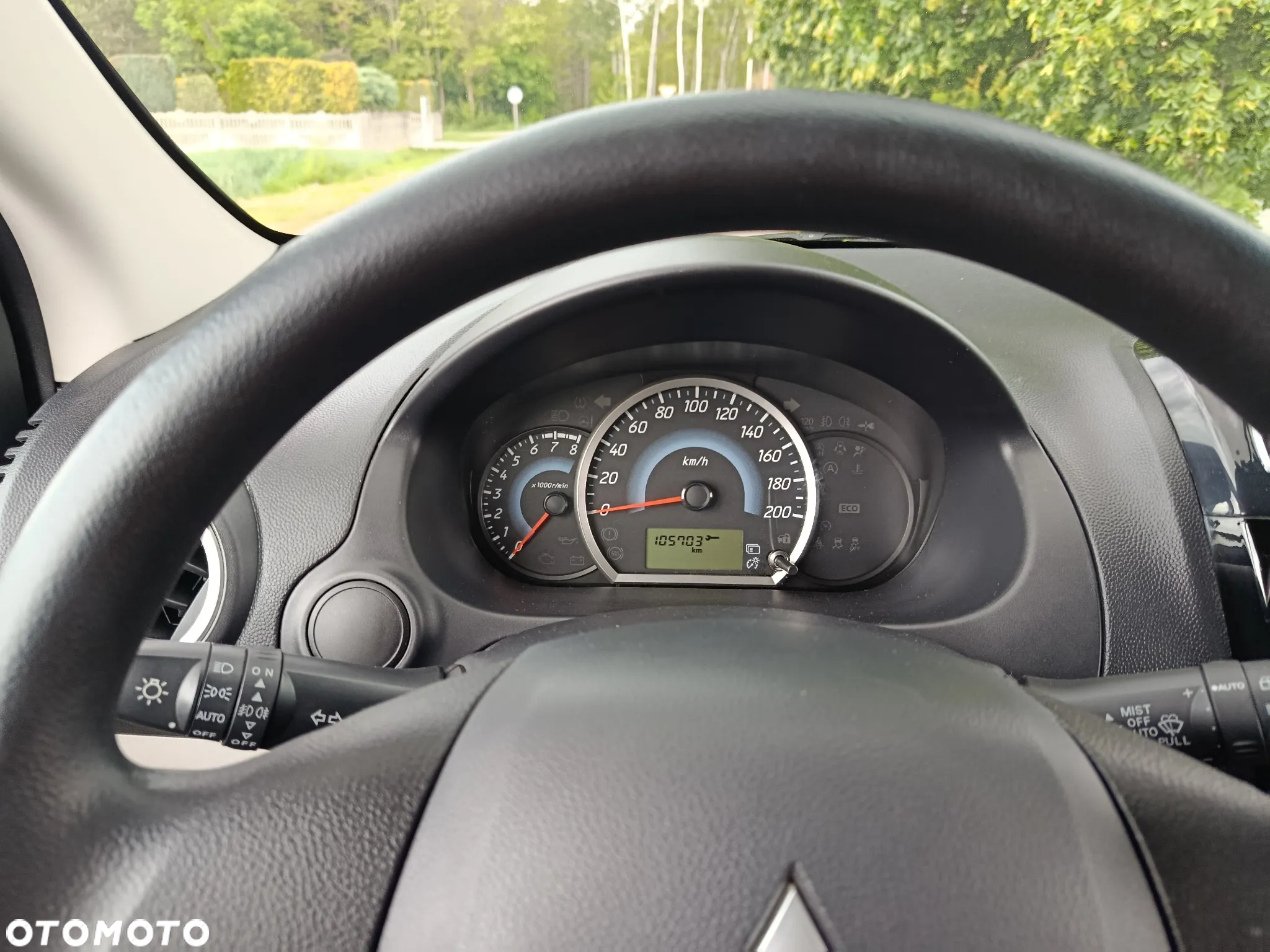 Mitsubishi Space Star 1.2 Intense - 12