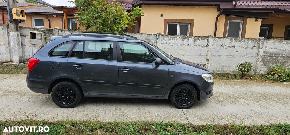 Skoda Fabia 1.2 TSI Ambiente - 6