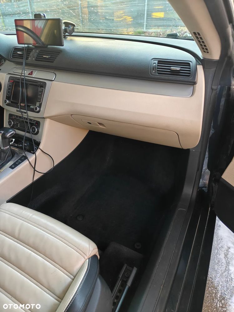 Volkswagen Passat CC 2.0 TDI DSG - 11