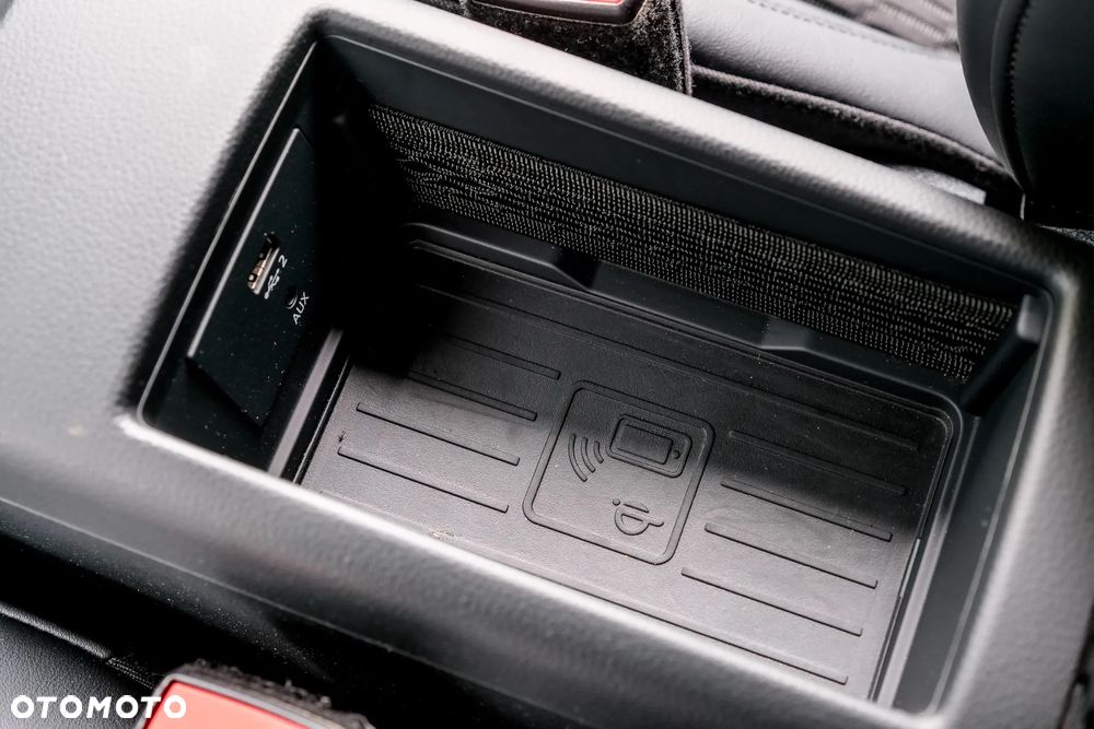Audi A3 Sportback 35 TDI S tronic design - 32