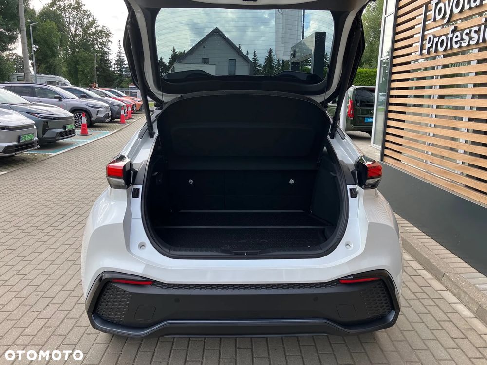 Toyota C-HR 2.0 PHEV Dynamic Force Executive - 9