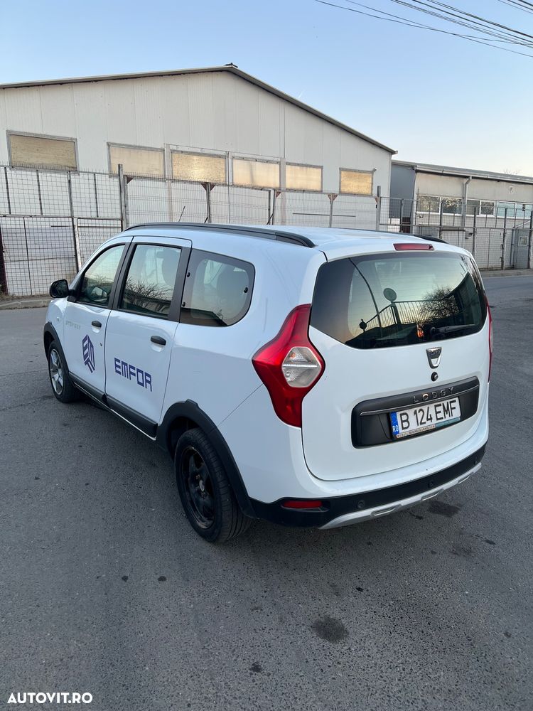 Dacia Lodgy 1.5 Blue dCi Stepway - 3