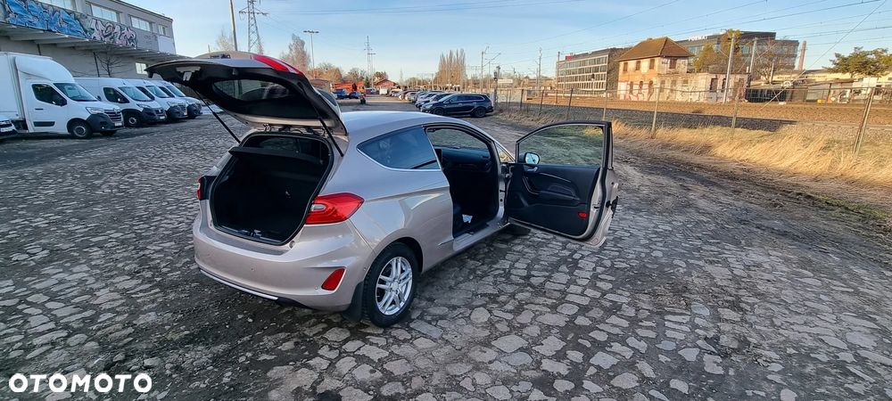 Ford Fiesta 1.0 EcoBoost S&S VIGNALE - 37