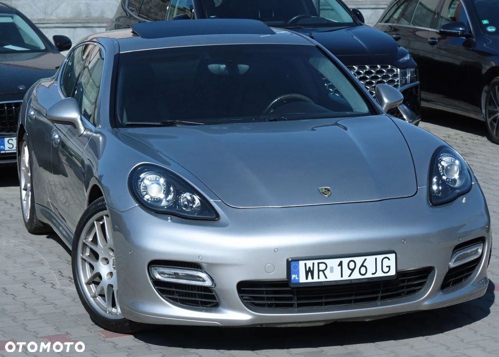 Porsche Panamera Turbo S PDK - 1