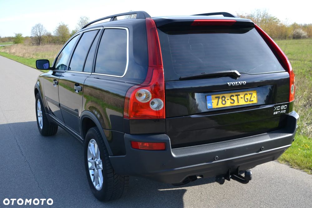 Volvo XC 90 2.5T Momentum - 17