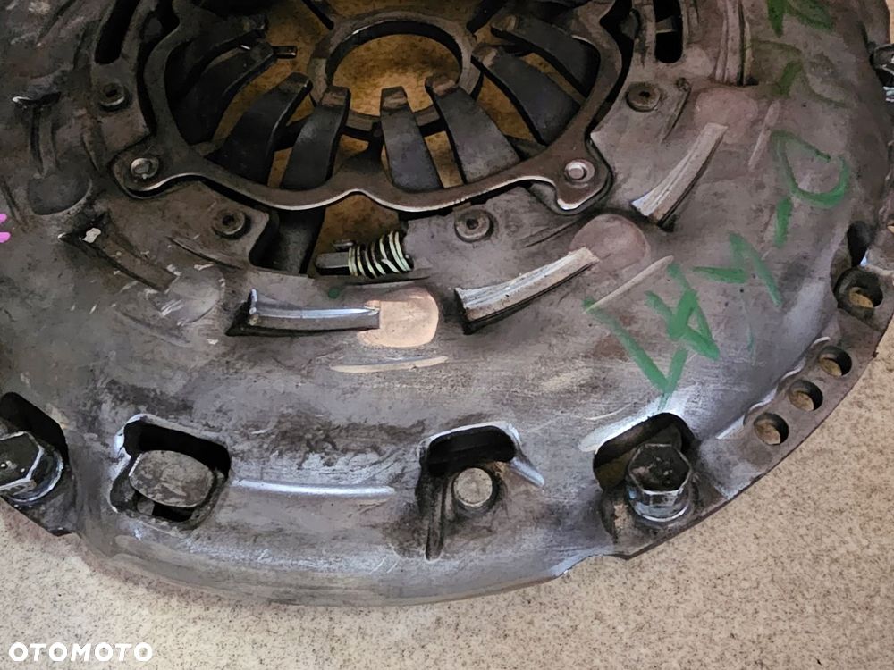 SPRZĘGŁO KOŁO DWUMASOWE KPL TOYOTA AVENSIS T25 2.2 D4D D-CAT 07 - 5