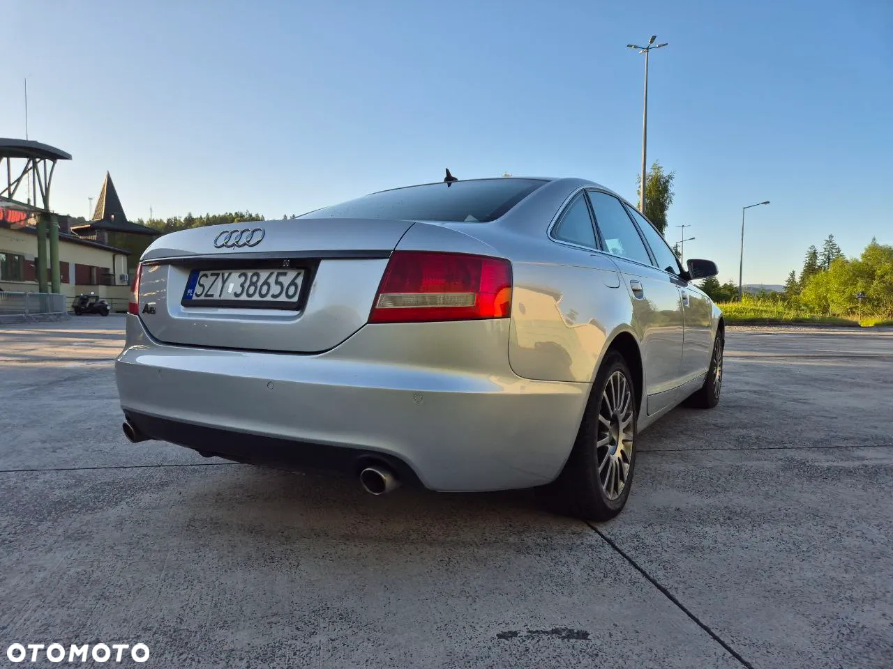Audi A6 2.4 - 3