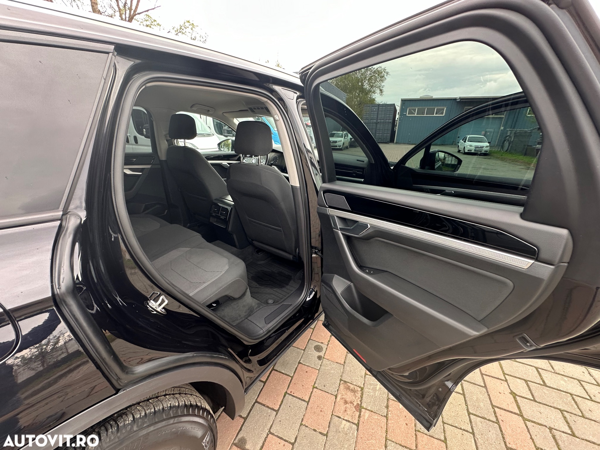 Volkswagen Touareg V6 TDI Style - 30