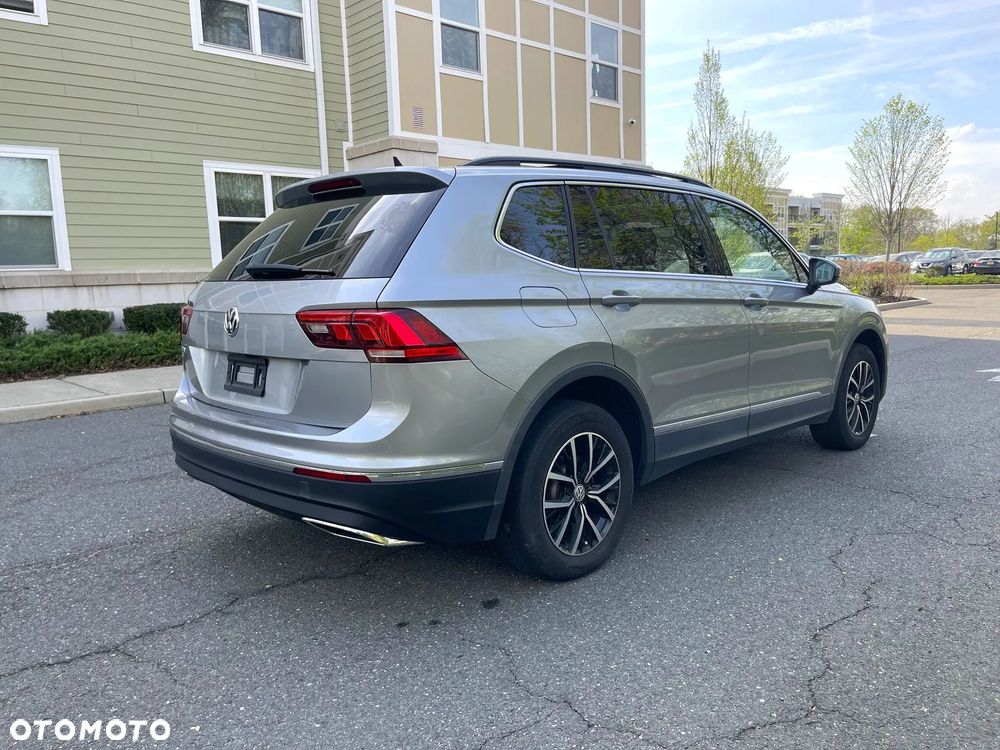 Volkswagen Tiguan - 6