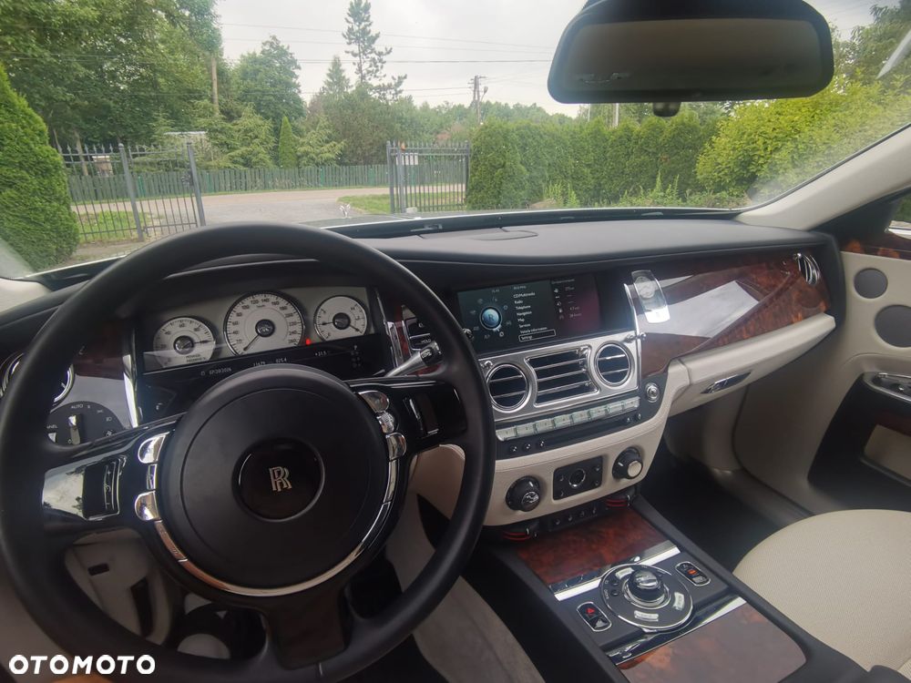 Rolls-Royce Ghost EWB - 10
