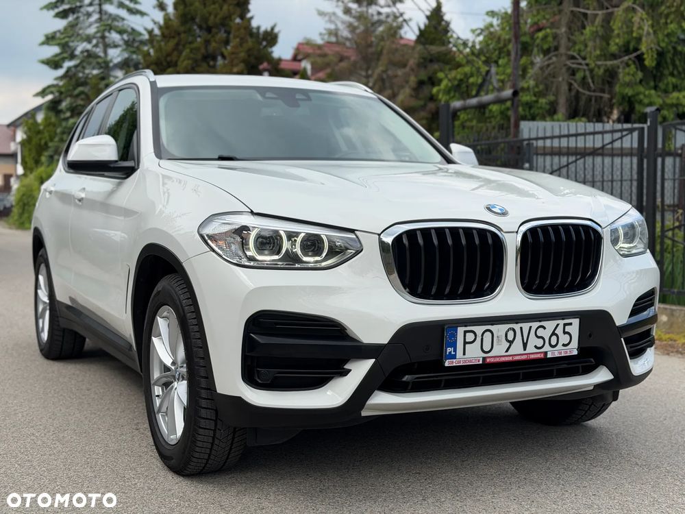 BMW X3 xDrive20i GPF Advantage - 3